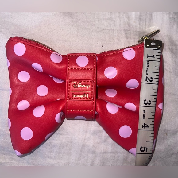 Loungefly Like New Minnie Bow Small Pouch - Picture 8 of 10